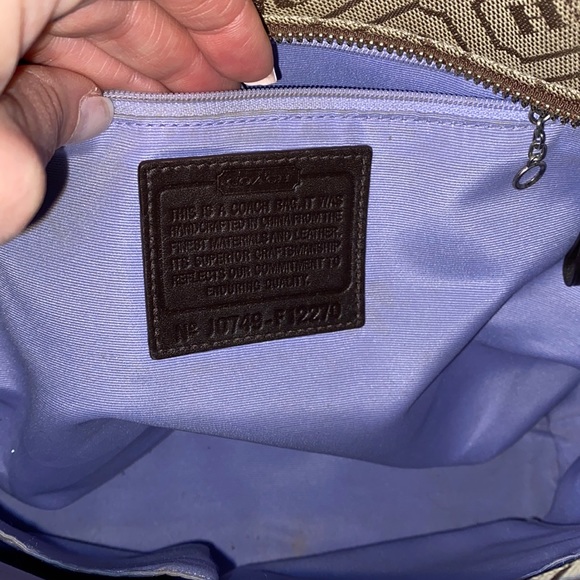 Authentic Coach Tote Handbag💜Lavender Lining - Picture 12 of 14